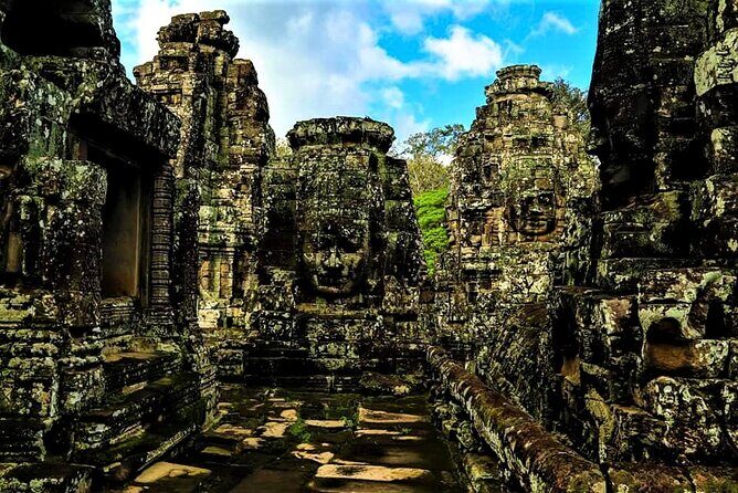 Private Siem Reap 4 Days: Full Exploration of the Angkor Complex - Day 3: Banteay Srei to Preah Khan, Plus Sunset Over the Temples