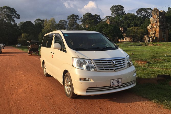 Private Taxi Between Phnom Penh - Siem Reap Stop Sightseeing - A private Phnom Penh-to-Siem Reap ride that actually saves your day