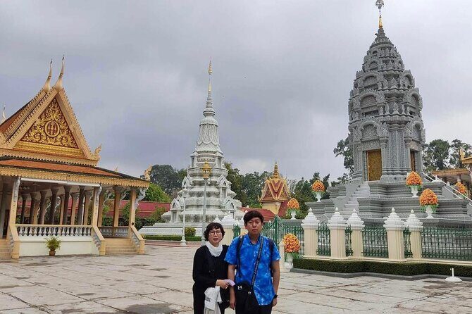 Private Tour: Phnom Penh City Tour Full Day - National Museum: Khmer art in a focused setting