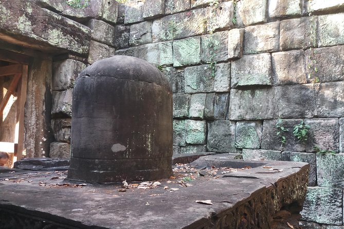 Private Tour to Beng Mealea Jungle Temple and Koh Ker - Beng Mealea Jungle Temple: Angkor’s same era, reclaimed by trees
