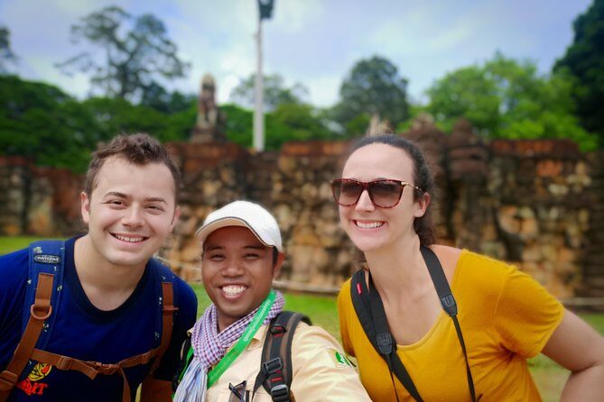 Private Tours Angkor Wat For 3 Days - Guides, transport, and small comforts that matter on long days