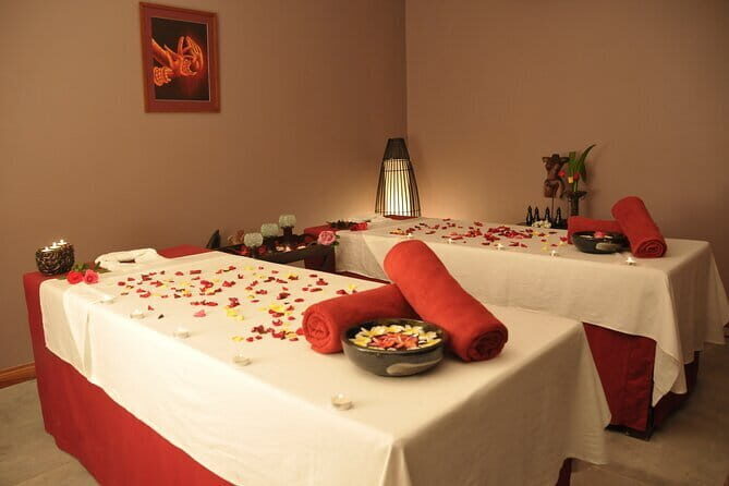 Relaxation Spa Package in Phnom Penh - Step 4: Facial massage for radiance, not just a quick touch