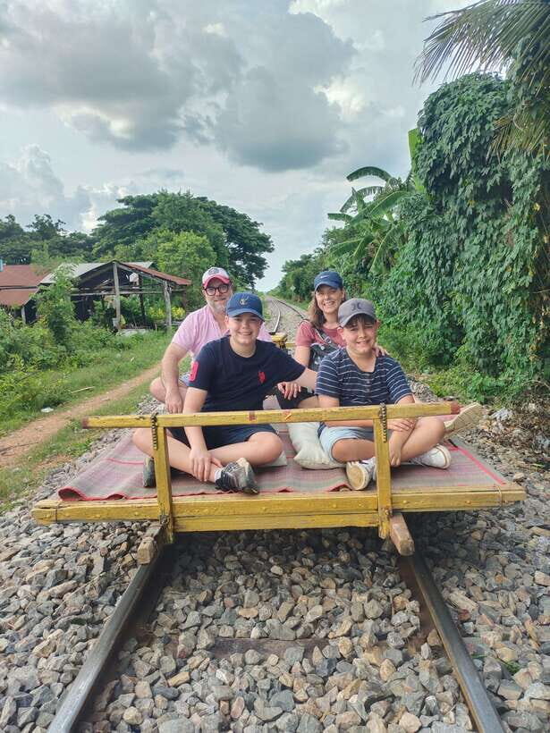 Secret Countryside Rice fields-Bamboo Train/Bat Cave - Odambang village life: what you see is the point