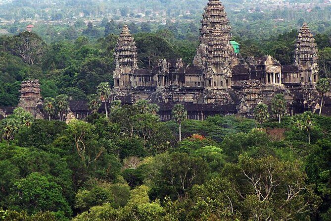 Shared Tour to Angkor Wat, Bayon and Ta Prohm Temples - Angkor Thom South Gate (Tonle Oum) in 20 minutes