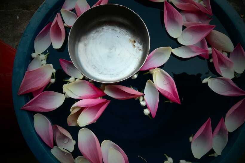 Siem Reap: 1-Hour Cambodian Buddhist Water Blessing - Small prep that makes the ritual easier (and less miserable)