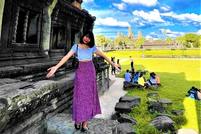Siem Reap 2 Days Private Tour Angkor Wat and Floating Village - Day 1 at Angkor Thom: South Gate, Bayon, Baphuon, and Ta Prohm