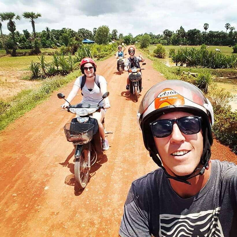 Siem Reap: 6-Hour Easy Rider Motorbike Tour - Pickup, Safety Briefing, and the Honda 125 Reality Check
