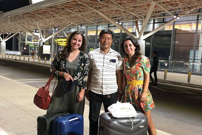Siem Reap Angkor Private Tour Guide in English and Spanish - Angkor Wat first: moat views and that 700-metre bridge experience