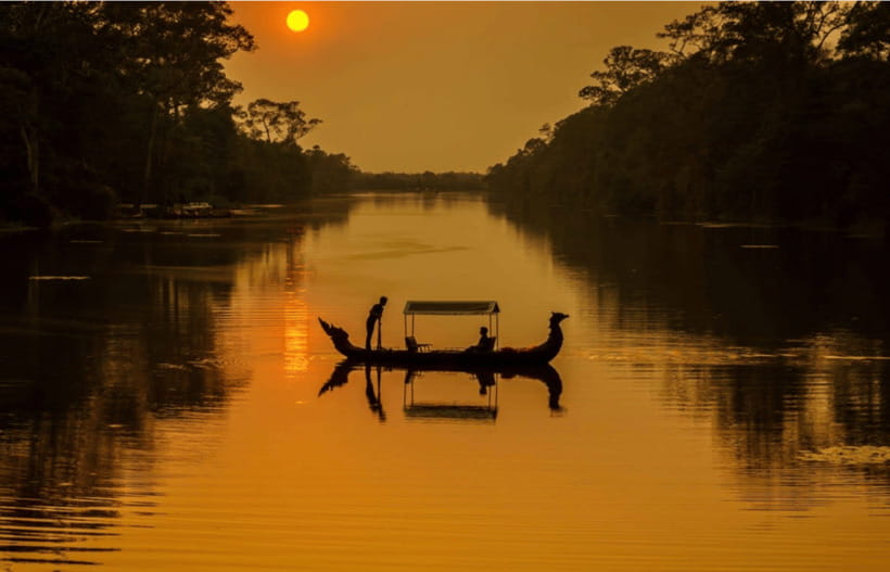 Siem Reap: Angkor Sunset Bike & Boat Tour /E-Bike Available - Guides matter: Rith, Muni, Son, Bunson, Pat, and the off-timetable approach