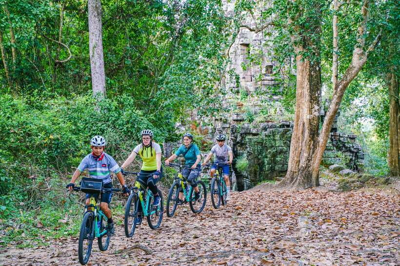Siem Reap: Angkor Sunset Bike & Boat Tour /E-Bike Available - Should you book this Angkor Sunset Bike & Boat Tour?