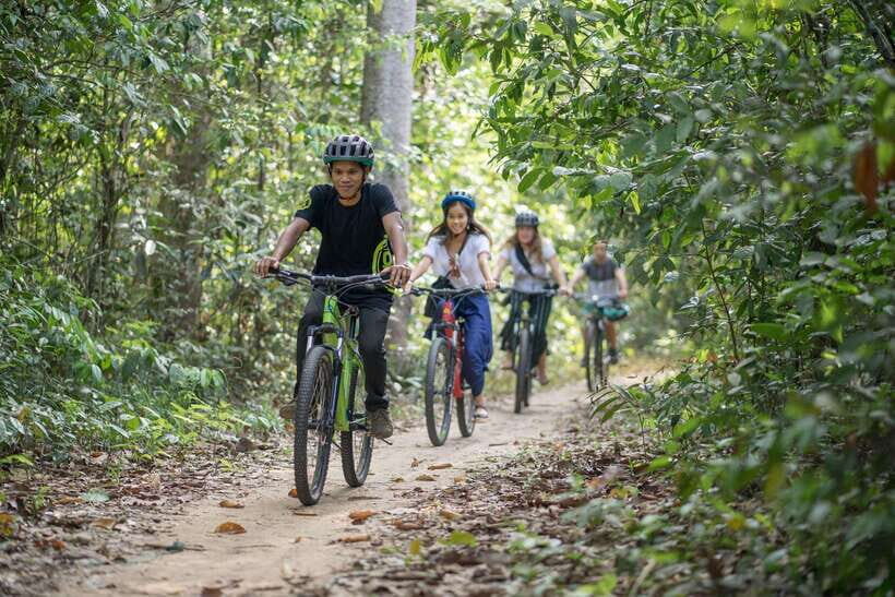 Siem Reap: Angkor Temples Off-Track Bicycle Tour - Key Takeaways