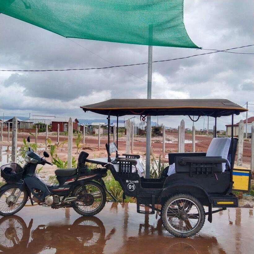 Siem Reap: Angkor Temples Tour by a Private Tuk Tuk - Angkor Wat: the national-symbol temple you can’t rush