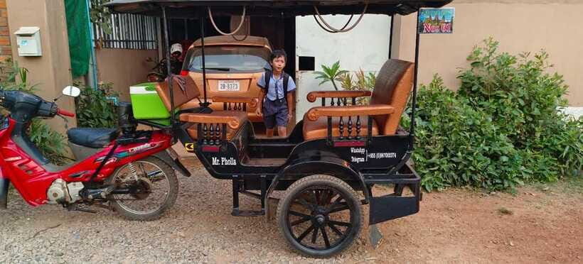 Siem Reap: Angkor Temples Tour by a Private Tuk Tuk - Angkor Thom’s South Gate and Bayon: entering the walled city