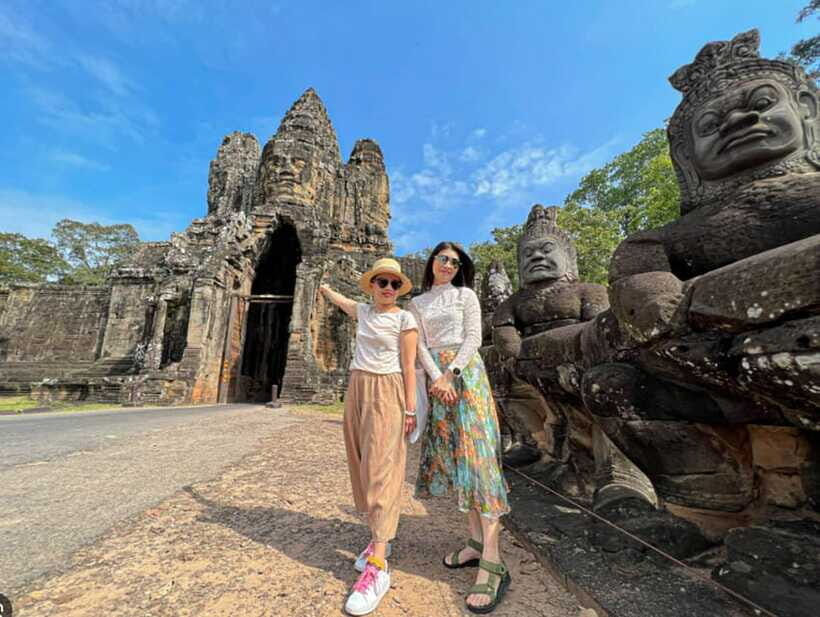 Siem Reap: Angkor Temples Tour - Shared Tours tours guide - Should You Book This Angkor Temples Tour?