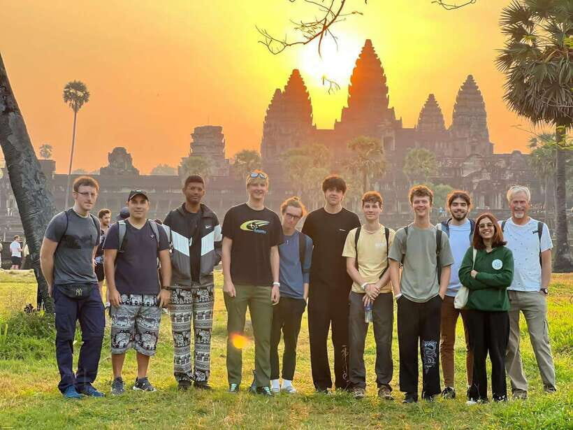 Siem Reap: Angkor Wat 2-Day Tour with Sunrise and Sunset - Sunrise timing at Angkor Wat: the early start that pays off
