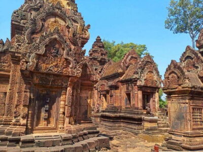 Siem Reap: Angkor Wat, Angkor Thom, and Banteay Srei Tour - Angkor Wat: the 12th-century giant that rewards your patience
