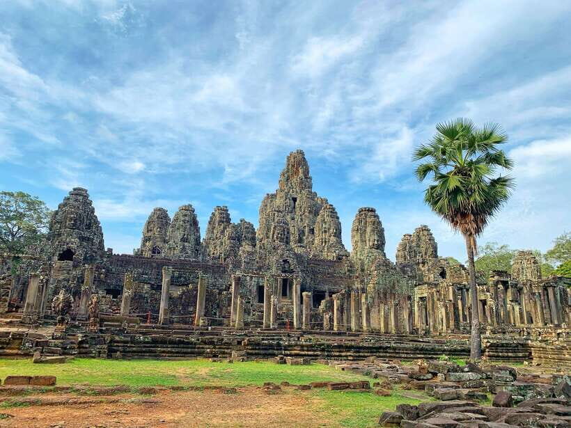 Siem Reap: Angkor Wat Private Tour by Tuk Tuk - Pickup in Krong Siem Reap and what the driver setup really means
