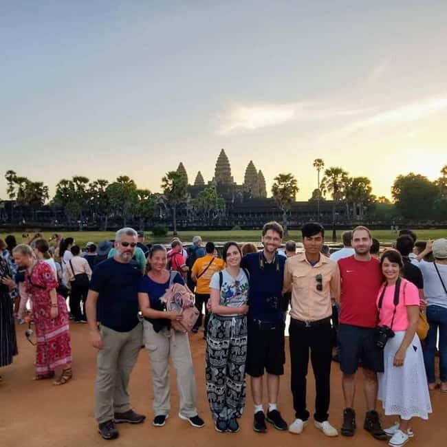 Siem Reap: Angkor Wat Private Tour with Sunrise - Guide style: why the best names keep showing up