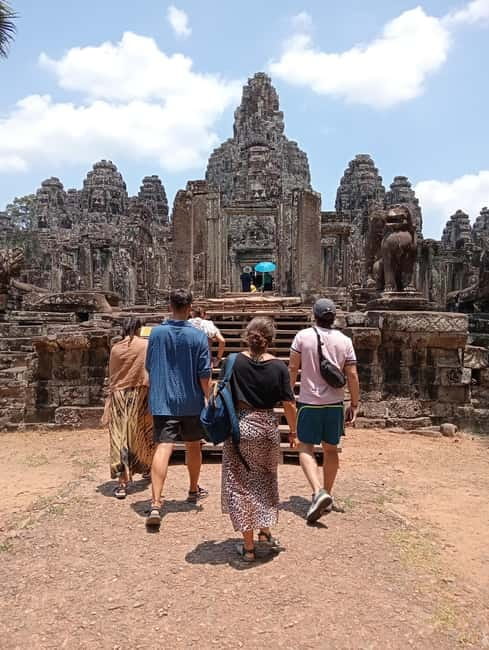 Siem Reap: Angkor Wat Small-Group Day Tour - What to Bring (and What Can Get You Turned Away)