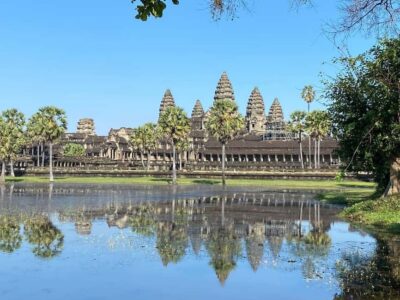 Siem Reap: Angkor Wat Small Group Tour with Spanish Guide - Sunrise vs. Normal Start: Why the Timing Matters
