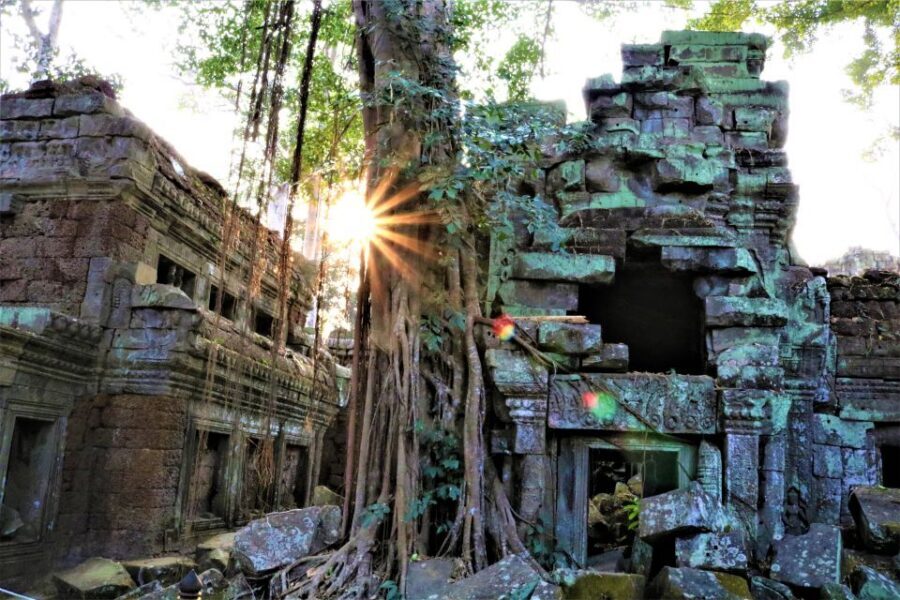 Siem Reap: Angkor Wat Sunrise and Best Temples Tour - Group vs private: choosing the right comfort level