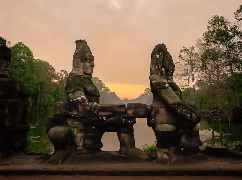 Siem Reap: Angkor Wat Sunrise or Sunset Guided Tour - Ta Keo: The 10th-Century Mountain Temple and the Stairs Between Eras