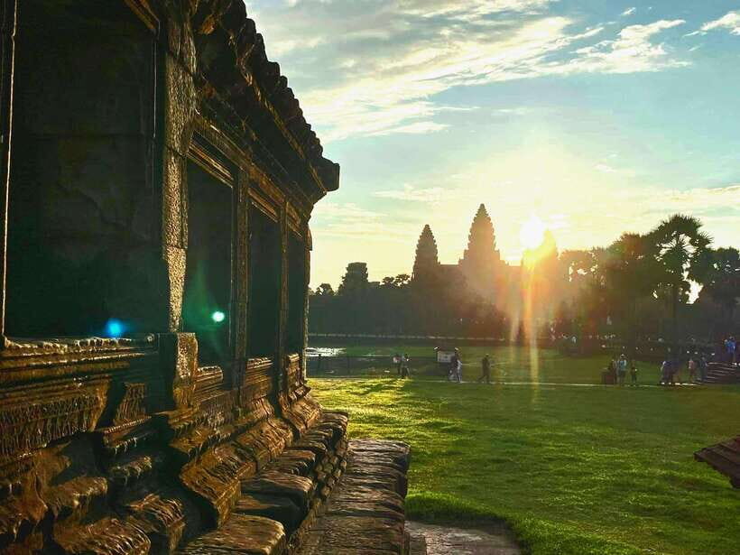 Siem Reap: Angkor Wat Sunrise Tour With Small Group - Key points to know before you go