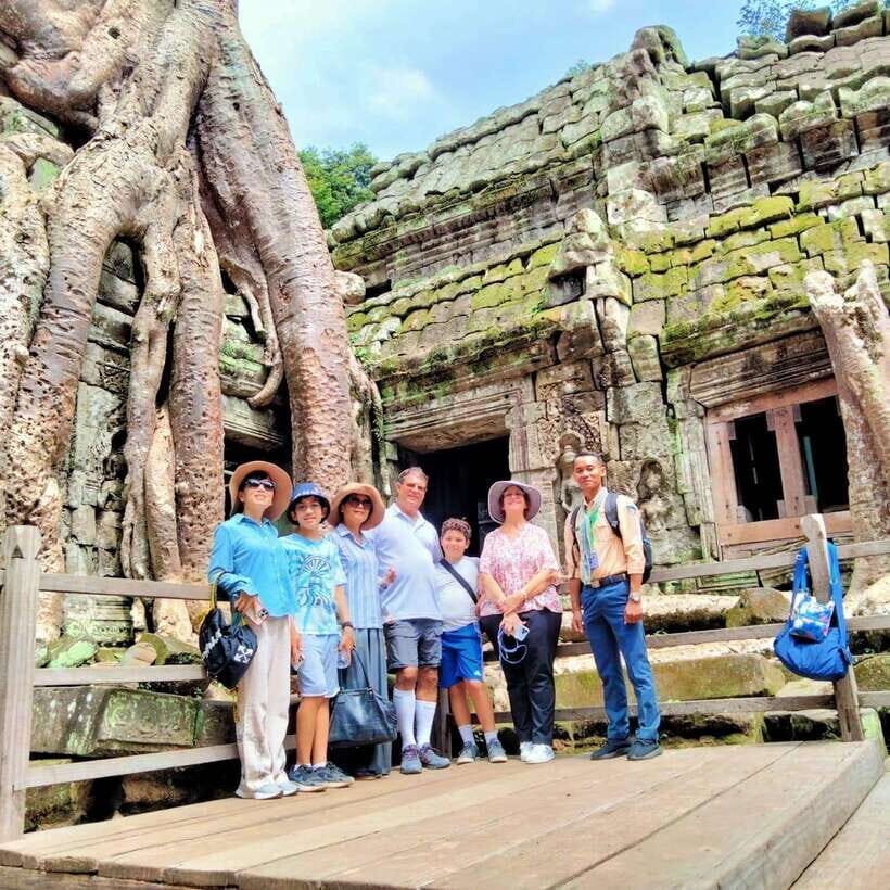 Siem Reap: Angkor Wat Sunrise Tour With Small Group - What to bring, what rules apply, and who this tour fits