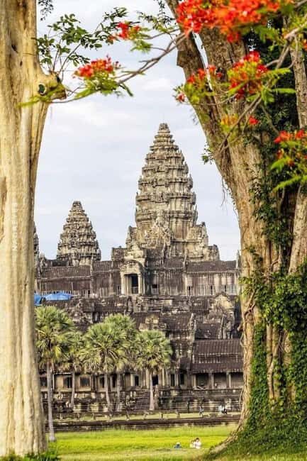 Siem Reap: Angkor Wat Tour with Italian-Speaking Guide - The 1-day Small Circuit: what you’ll see and why it feels like a story