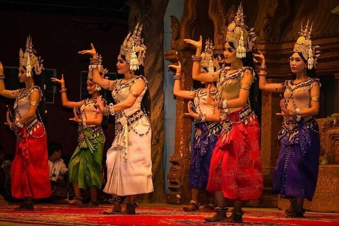 Siem Reap: Apsara Dance Show & Dinner with Tuk-Tuk Transfers - Key highlights you’ll feel right away
