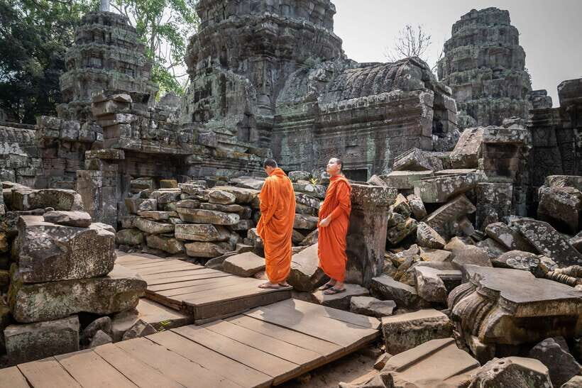 Siem Reap: Bike the Angkor Temples - Full-Day 30km Tour - What you actually ride each day: off-road portions, mud, and bike handling reality