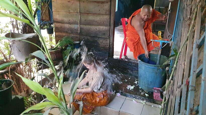 Siem Reap Cambodian Buddhist Water Blessing and Local Market - Practical Tips Before You Go (So the Ceremony Goes Smooth)