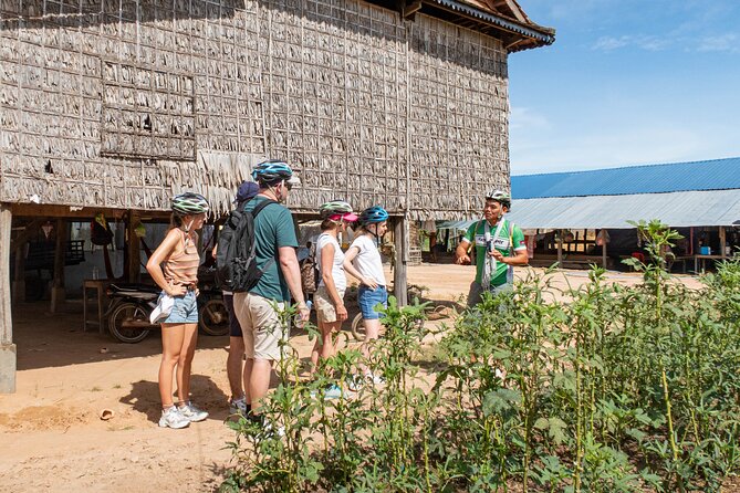 Siem Reap Countryside Bike Tour / E-Bike or Tuk Tuk - Stop 2: Chreav backroads through villages and rice fields