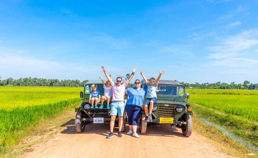 Siem Reap: Countryside Jeep Tour / SUV Car Available - Baskets, bamboo hands, and learning in the traditional village workshop