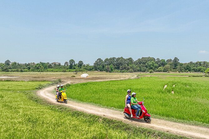 Siem Reap Countryside Vespa Tour / Tuk Tuk Available - Krabei Riel basket village: learning the work behind handmade baskets