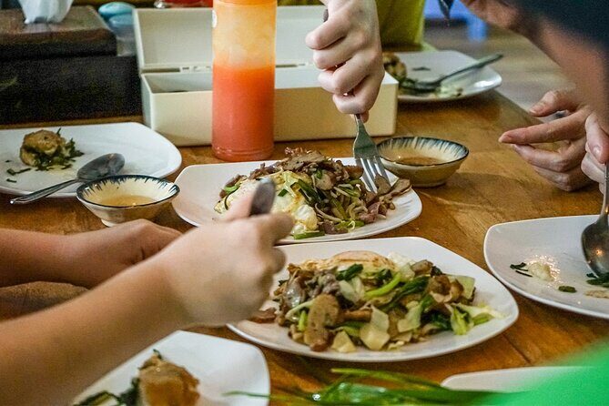 Siem Reap Evening Food Tour - Inclusive 5 stops Local Tastings - Long’s Bar and the Sombai Rice Whiskey Nightcap