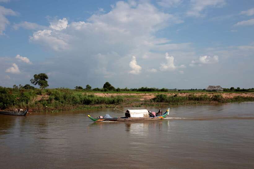 Siem Reap: Floating Village Tour - The Community Side: Fishermen, Shrinking Fish Stocks, and Ongoing Struggles