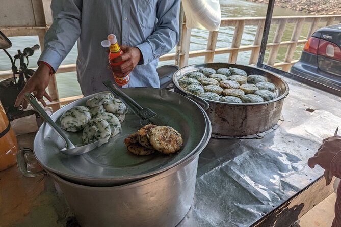 Siem Reap Food Tour By Local - Stop 1 in Siem Reap Province: handmade noodles with edible flowers