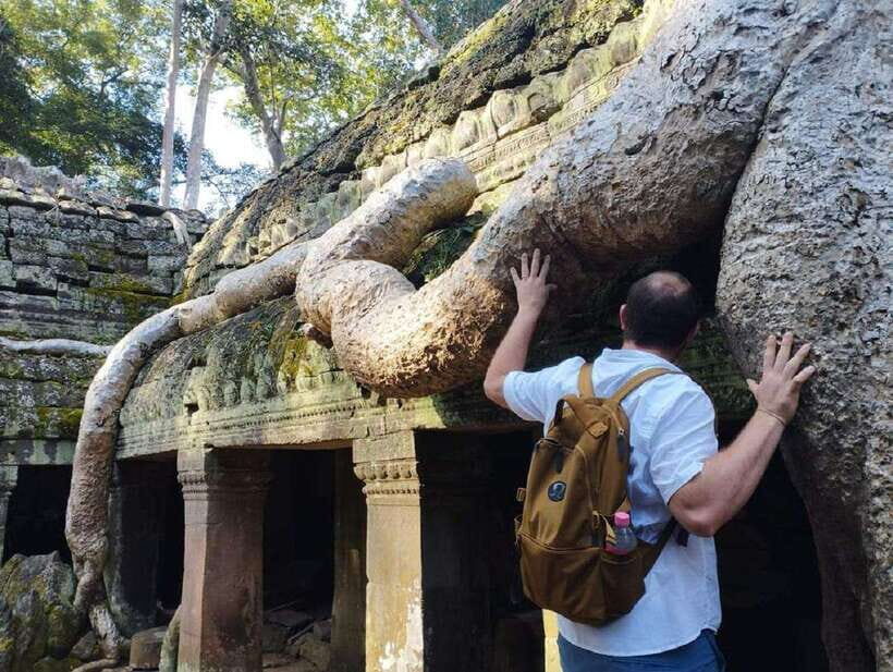 Siem Reap: Full Day Angkor Wat Temple Tour with Sunset - Morning Pickup and Getting Your Angkor Pass Sorted