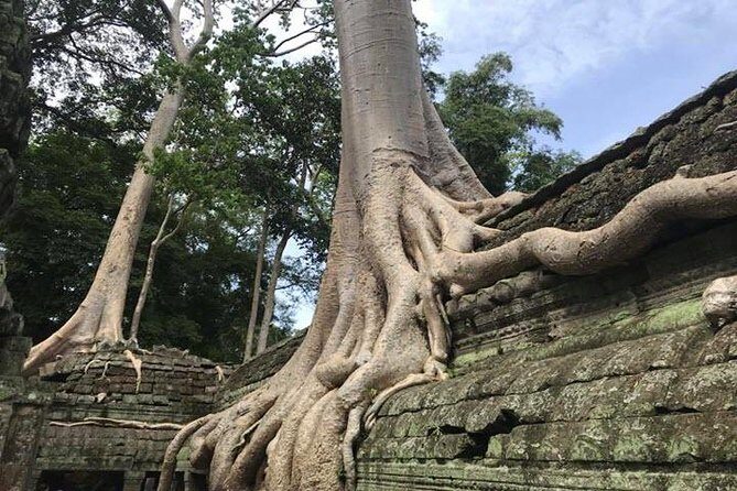Siem Reap Full Day Angkor Wat Tour Small Group - Angkor Thom and Bayon: faces, gates, and controlled walking