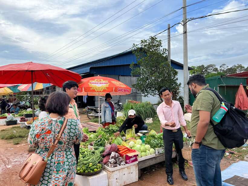 Siem Reap: Guided Day Trip to Local Village & Cooking Class - Price and value: what $49 buys you in an 8-hour day