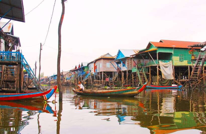 Siem Reap: Half-Day Kampong Phluk with Sunset, Boat & Guide - Dry season vs rainy season: how the village changes (and your photos change too)