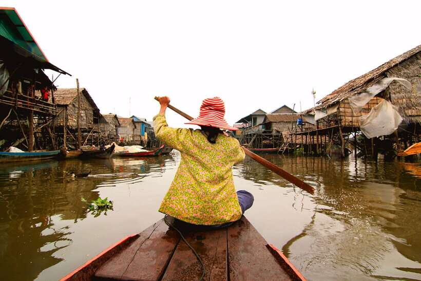 Siem Reap: Half-Day Kampong Phluk with Sunset, Boat & Guide - The Siem Reap pickup and Ro Lus Market photo stop