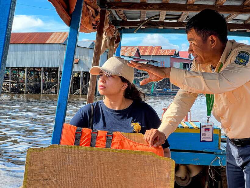 Siem Reap: Kulen Mountain, Beng Mealea and Tonle Sap Tour - A Buddhist monastery on an artificial island: a calmer finish