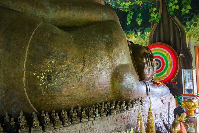 Siem Reap: Phnom Kulen National Park & Beng Mealea Private Tour - Beng Mealea: a 12th-century temple moat and an honest-to-goodness jungle maze