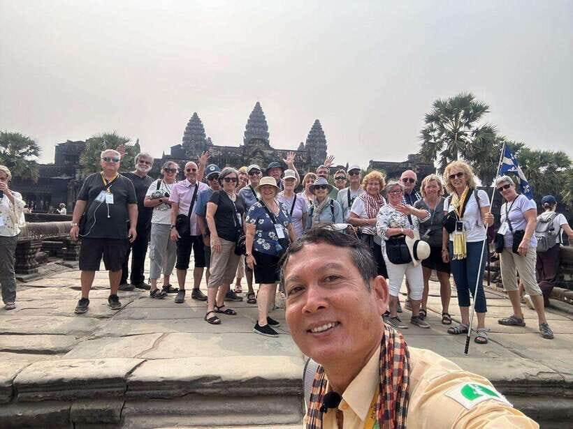 Siem Reap: Private Angkor Wat & Bakheng Mountain Sunset Tour - How private transport changes your Angkor experience