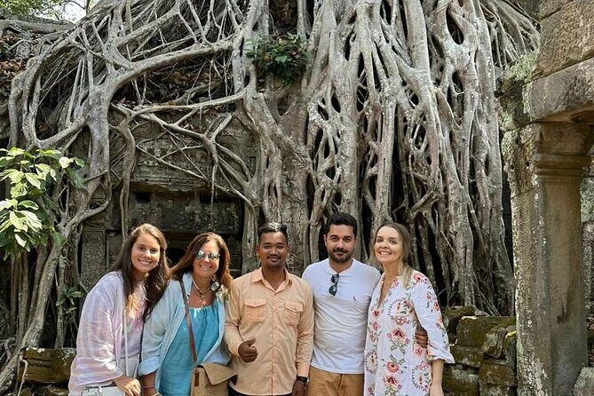 Siem Reap Shared Full-Day Guided Tour of Angkor Temples - Bayon Temple and Baphuon: the story behind the stone