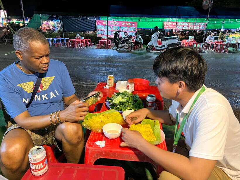 Siem Reap: Small Group Street Food Tour with Tuk-Tuk Ride - Night market finish: more than just food stalls