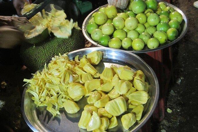 Siem Reap Street Food Tour - What makes the guides stand out in real life