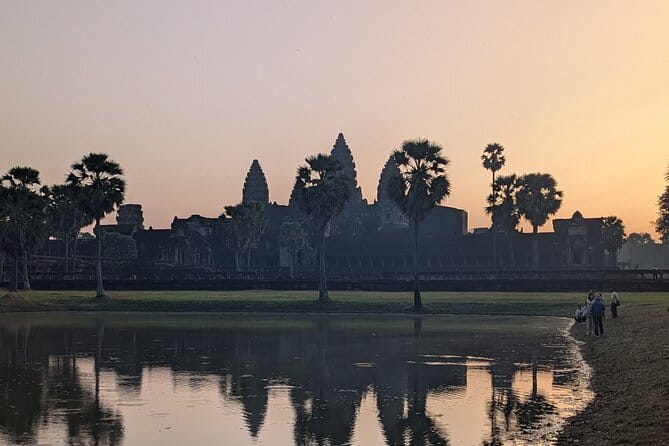 Siem Reap Temple Tuktuk Tour: Explore Angkor Wat and beyond. - What This Tuktuk Tour Really Includes (and What It Doesn’t)
